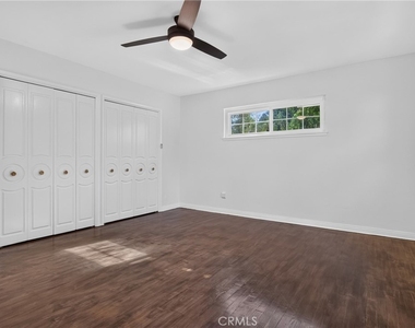 18731 Dylan Street - Photo Thumbnail 30