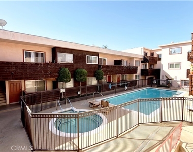 5349 Newcastle - Photo Thumbnail 1