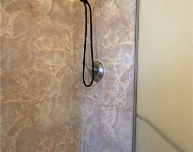 5349 Newcastle - Photo Thumbnail 13