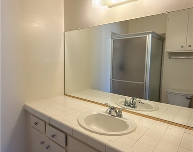 5349 Newcastle - Photo Thumbnail 6