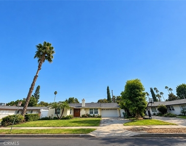 22936 Gault - Photo Thumbnail 20