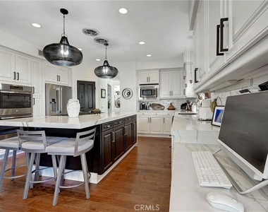 216 High Meadow - Photo Thumbnail 14