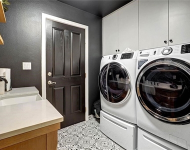 216 High Meadow - Photo Thumbnail 23