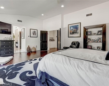 216 High Meadow - Photo Thumbnail 31