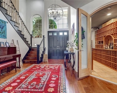 216 High Meadow - Photo Thumbnail 2