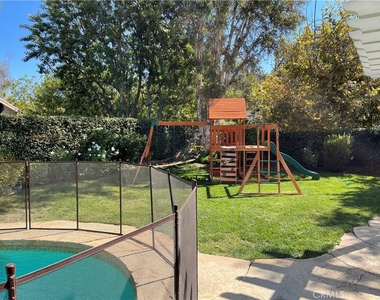32503 Carrie Place - Photo Thumbnail 22
