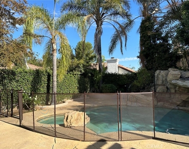 32503 Carrie Place - Photo Thumbnail 18