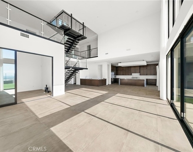 11740 N Hillsborough - Photo Thumbnail 6