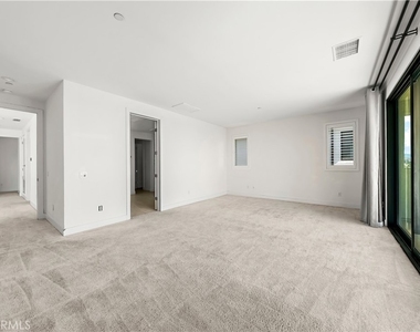 11740 N Hillsborough - Photo Thumbnail 20