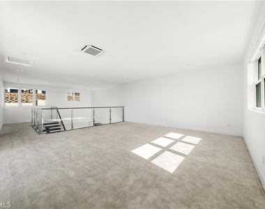 11740 N Hillsborough - Photo Thumbnail 34