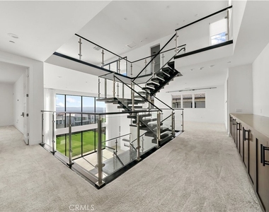 11740 N Hillsborough - Photo Thumbnail 19
