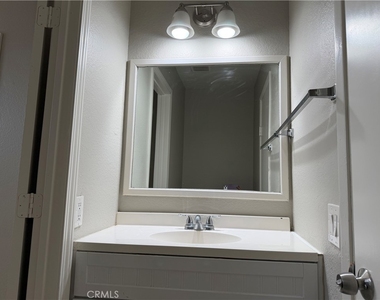 6631 Kingman Avenue - Photo Thumbnail 7