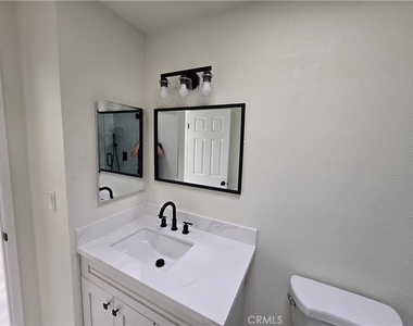 70 Harkness Avenue - Photo Thumbnail 9