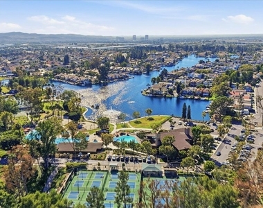 25045 Castlewood - Photo Thumbnail 7