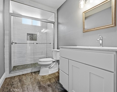 25045 Castlewood - Photo Thumbnail 33