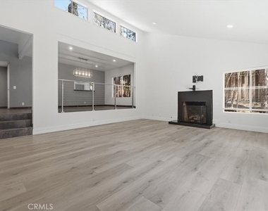 25045 Castlewood - Photo Thumbnail 2