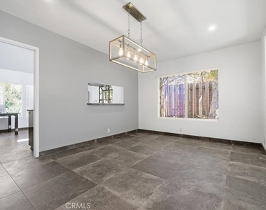 25045 Castlewood - Photo Thumbnail 17