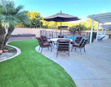 9891 Star Drive - Photo Thumbnail 9