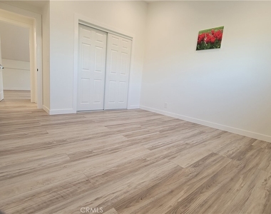 9891 Star Drive - Photo Thumbnail 21