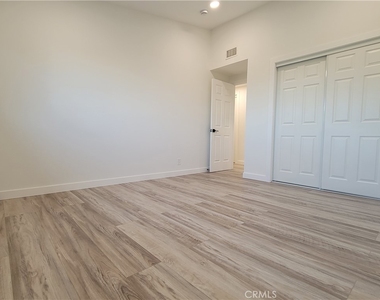 9891 Star Drive - Photo Thumbnail 23
