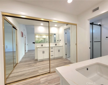 9891 Star Drive - Photo Thumbnail 16