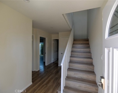 26745 Avenida Las Palmas - Photo Thumbnail 9