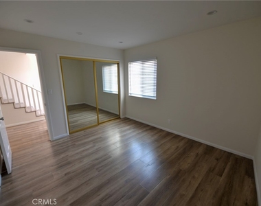 26745 Avenida Las Palmas - Photo Thumbnail 4