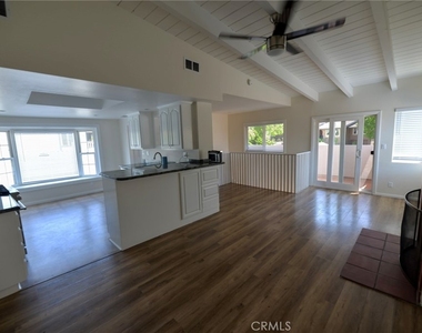 26745 Avenida Las Palmas - Photo Thumbnail 15