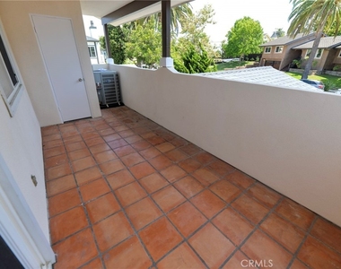 26745 Avenida Las Palmas - Photo Thumbnail 19