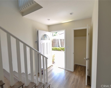 26745 Avenida Las Palmas - Photo Thumbnail 8