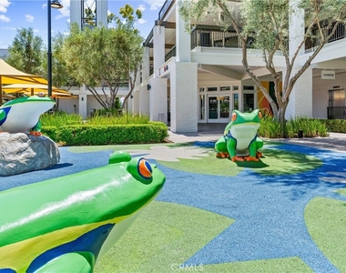 85 Briarglen - Photo Thumbnail 15