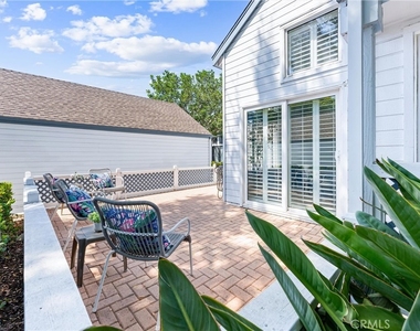 85 Briarglen - Photo Thumbnail 12