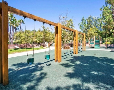 20 Leucadia - Photo Thumbnail 34