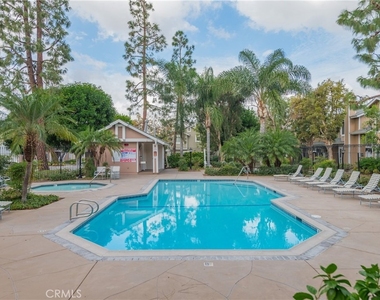 134 Monroe - Photo Thumbnail 32
