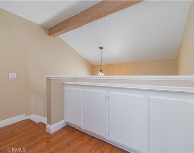 134 Monroe - Photo Thumbnail 16
