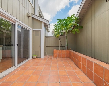 134 Monroe - Photo Thumbnail 27