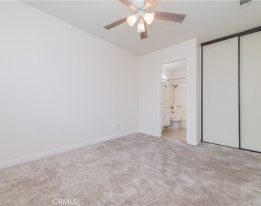 134 Monroe - Photo Thumbnail 20