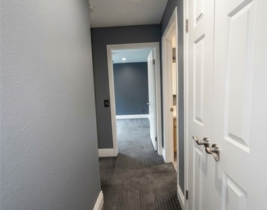 2380 Del Mar Way - Photo Thumbnail 10