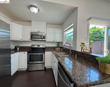1769 Teresa Ln - Photo Thumbnail 10