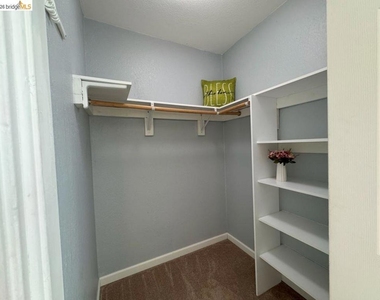 1769 Teresa Ln - Photo Thumbnail 15