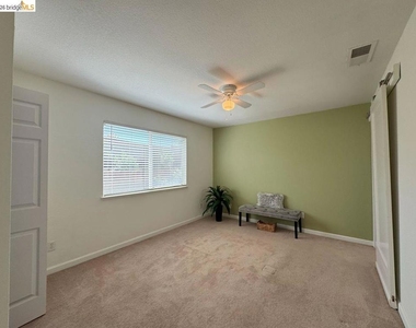 1769 Teresa Ln - Photo Thumbnail 14