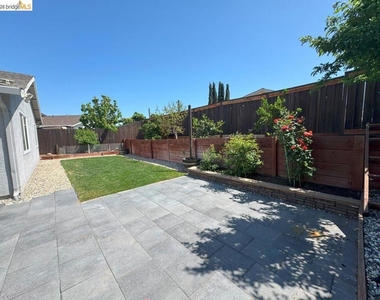1769 Teresa Ln - Photo Thumbnail 27