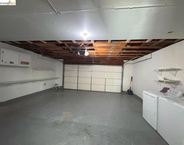 1769 Teresa Ln - Photo Thumbnail 31