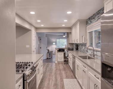 1531 Arkell Rd - Photo Thumbnail 10