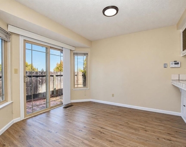 817 Basalt Way - Photo Thumbnail 10