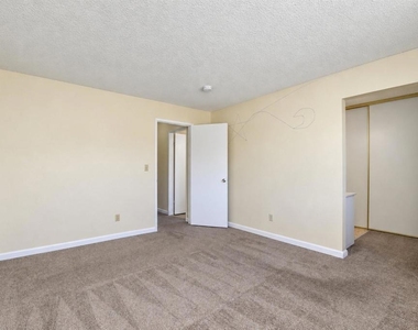 817 Basalt Way - Photo Thumbnail 18