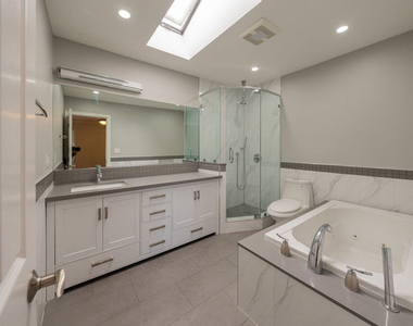 666 W Doran Street - Photo Thumbnail 14