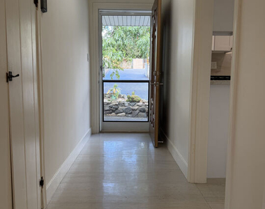 6832 Beckett Street - Photo Thumbnail 14