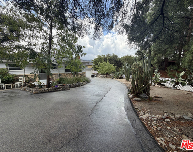 6832 Beckett Street - Photo Thumbnail 9