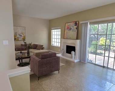 5645 Tanner Ridge Avenue - Photo Thumbnail 6